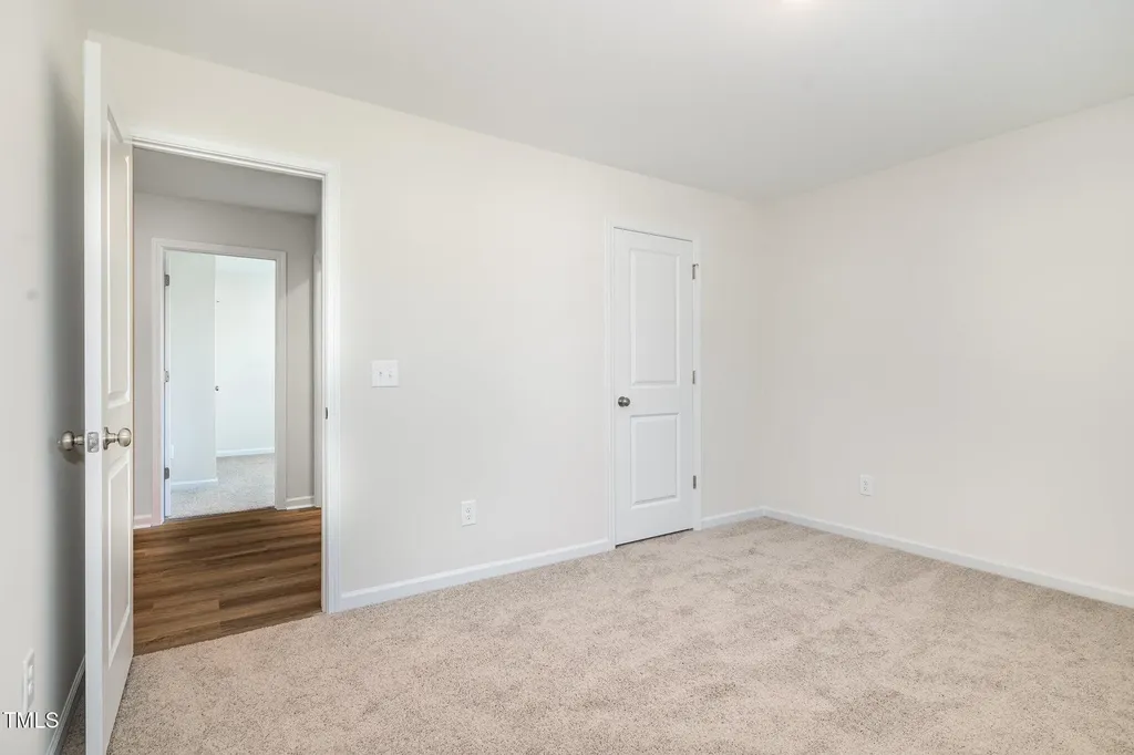 8 W Emily Gardens Drive Selma NC 27576