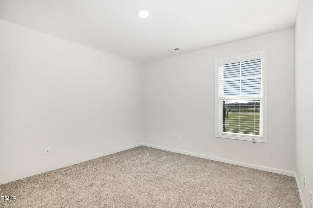 8 W Emily Gardens Drive Selma NC 27576