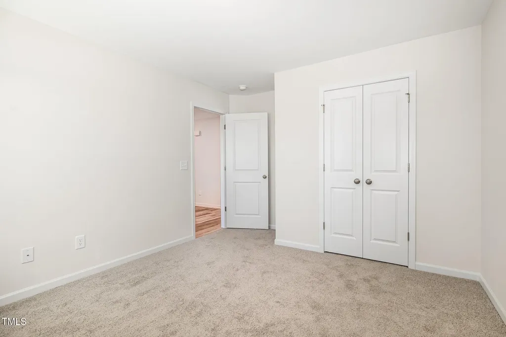 8 W Emily Gardens Drive Selma NC 27576