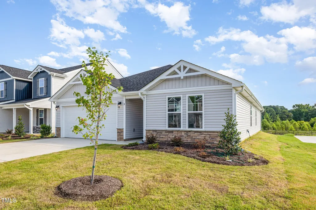 8 W Emily Gardens Drive Selma NC 27576
