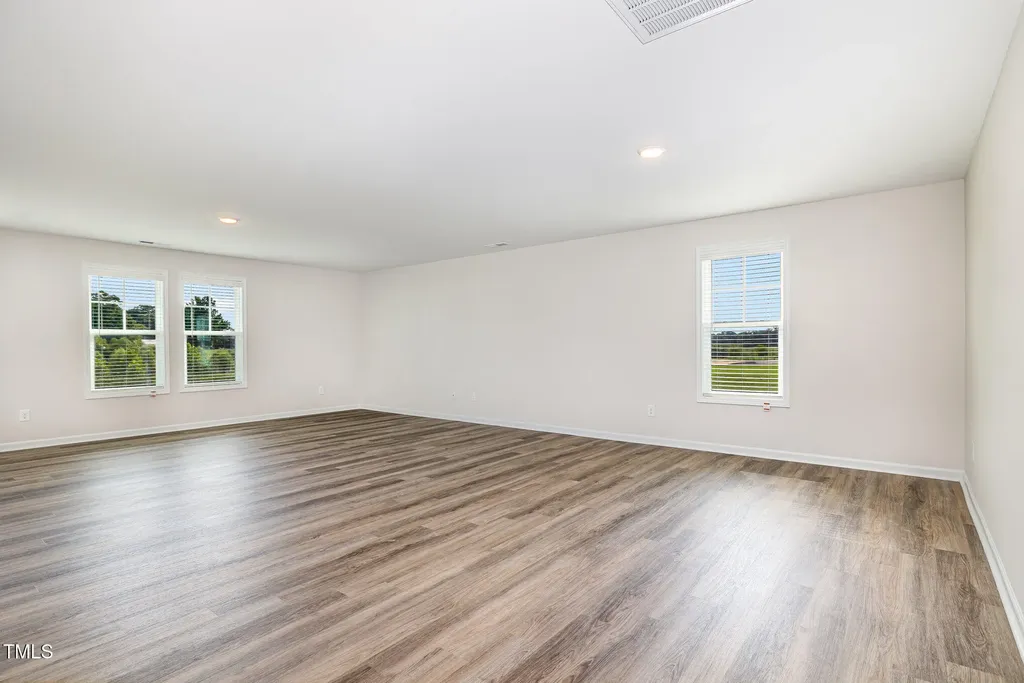 8 W Emily Gardens Drive Selma NC 27576