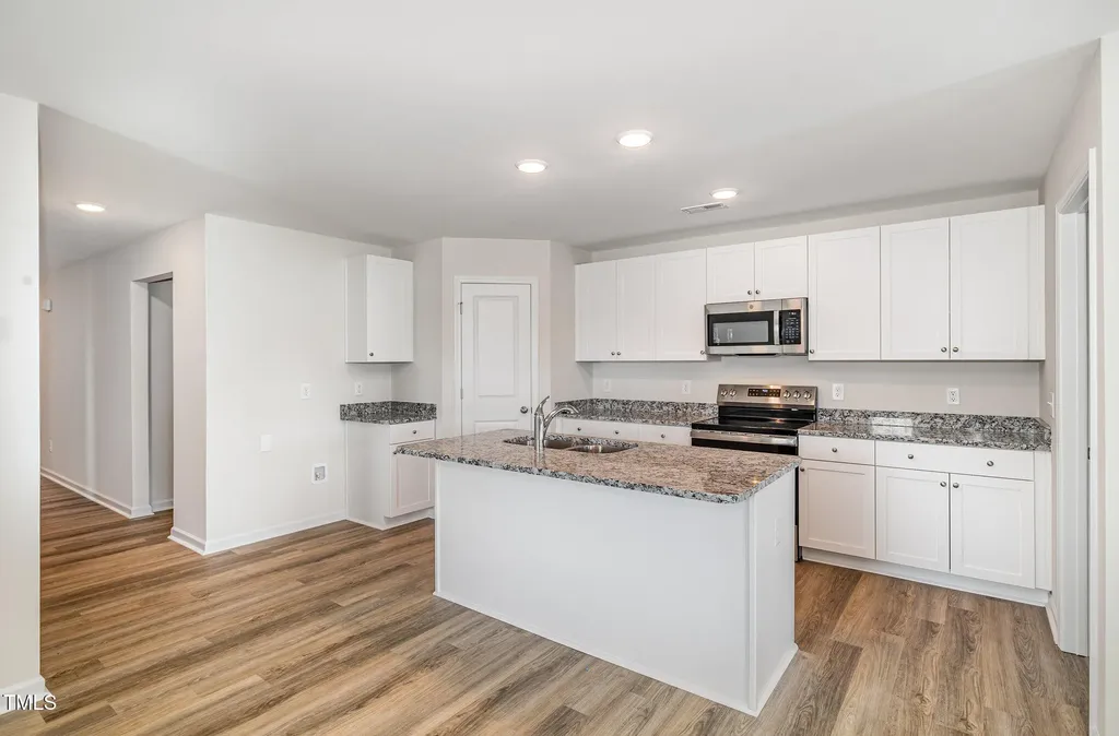 8 W Emily Gardens Drive Selma NC 27576