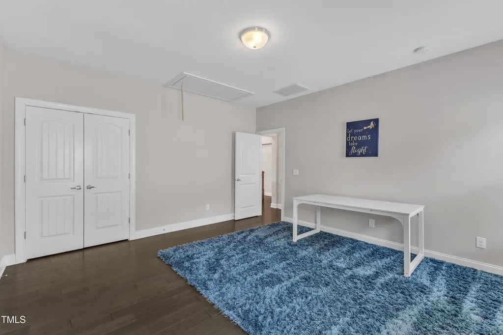 8121 Greys Landing Way Raleigh NC 27615
