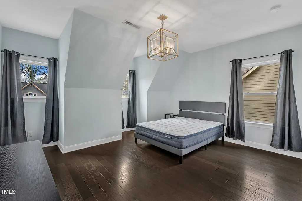 8121 Greys Landing Way Raleigh NC 27615