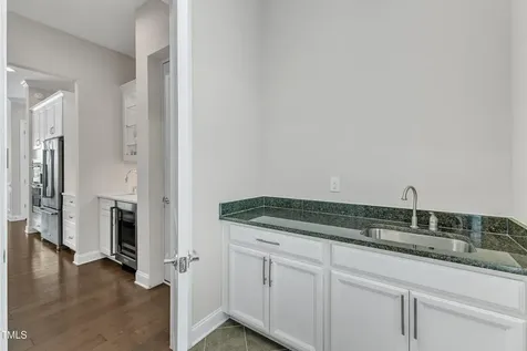 8121 Greys Landing Way Raleigh NC 27615