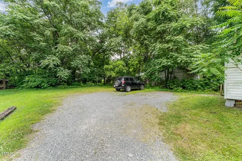 604 Wentworth Street Reidsville NC 27320