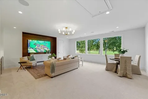 1216 Barcroft Place Raleigh NC 27615