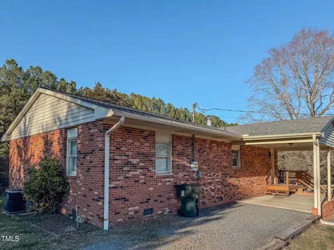 604 Orange Factory Road Bahama NC 27503