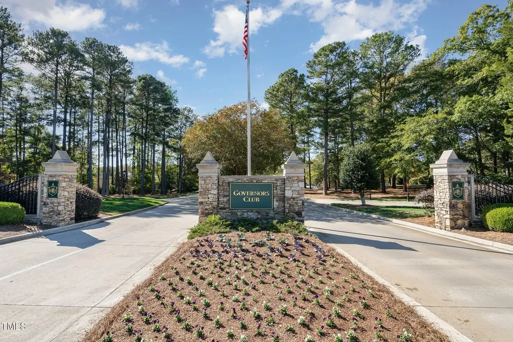 10412 Stone Chapel Hill NC 27517
