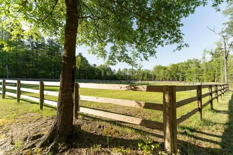 104 Bridle Path Lane Carthage NC 28327
