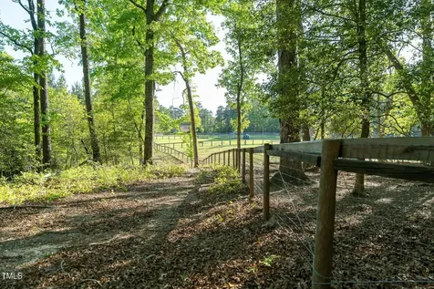 104 Bridle Path Lane Carthage NC 28327