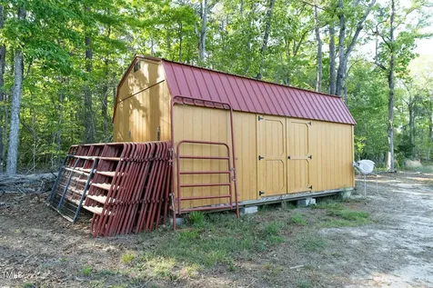 104 Bridle Path Lane Carthage NC 28327