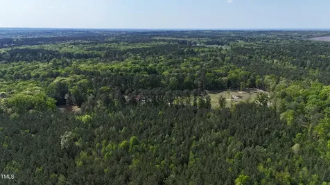 104 Bridle Path Lane Carthage NC 28327