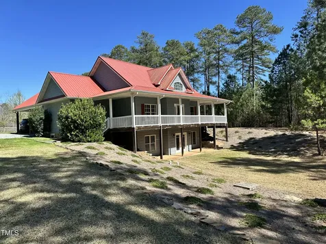 104 Bridle Path Lane Carthage NC 28327