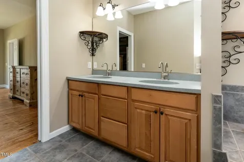 104 Bridle Path Lane Carthage NC 28327