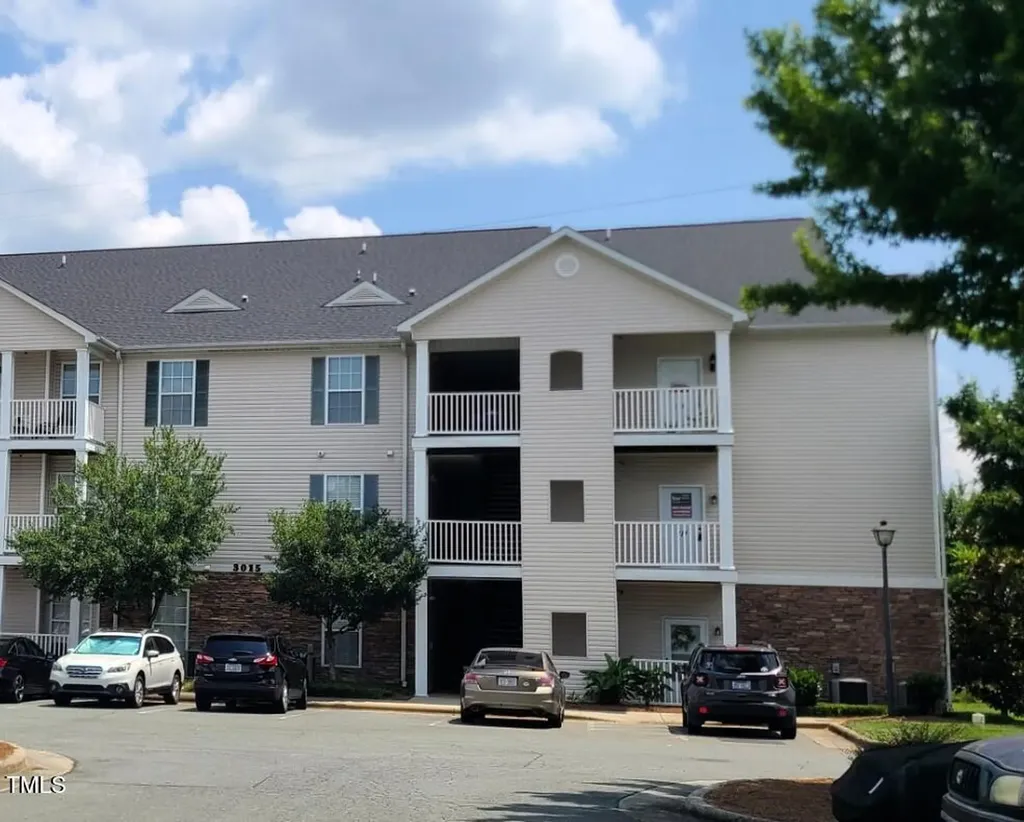 3015 Winston Drive Burlington NC 27215