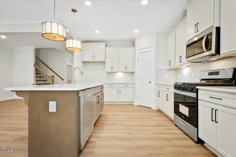 1075 Fairhaven Drive Mebane NC 27302