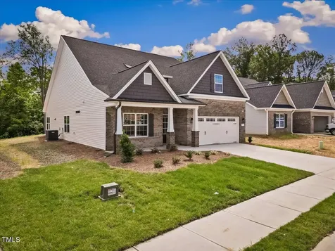 1075 Fairhaven Drive Mebane NC 27302