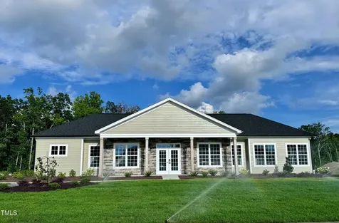 1075 Fairhaven Drive Mebane NC 27302