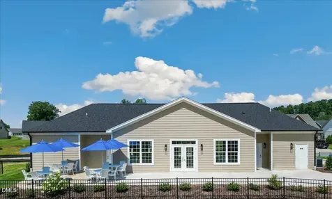 1075 Fairhaven Drive Mebane NC 27302