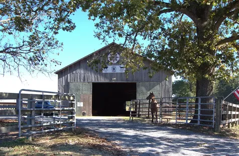 455 Hogan Farm Road Seagrove NC 27341