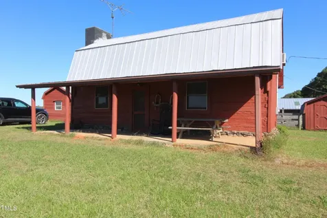 455 Hogan Farm Road Seagrove NC 27341