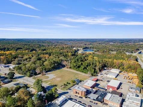 307 N 10th Street Lillington NC 27546