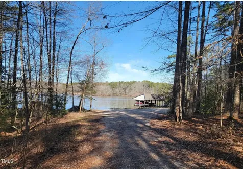38 Gordon Lane Macon NC 27551