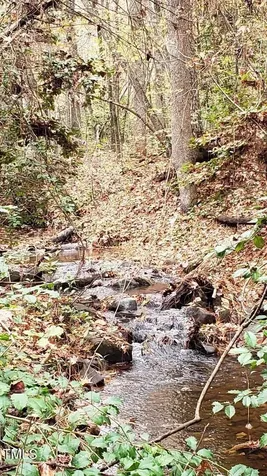 2769 Nc-211 Eagle Springs NC 27242
