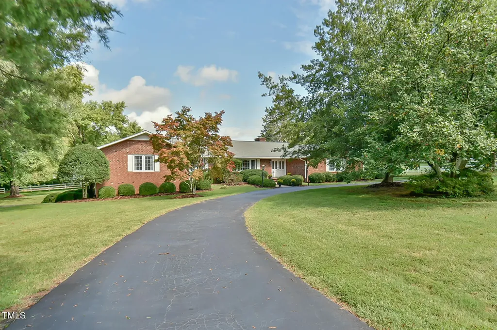 304 Homestead Road Chapel Hill NC 27516