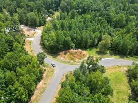 2952 Forest Creek Lane Mebane NC 27302
