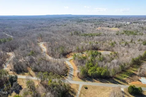 2952 Forest Creek Lane Mebane NC 27302