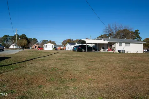 203 S Dunn Street Benson NC 27504
