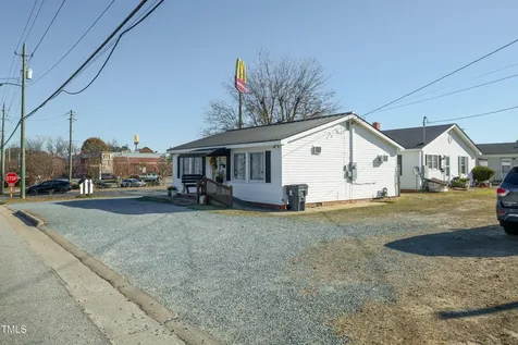 203 S Dunn Street Benson NC 27504