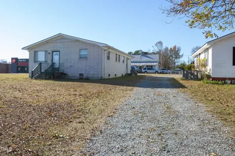 203 S Dunn Street Benson NC 27504