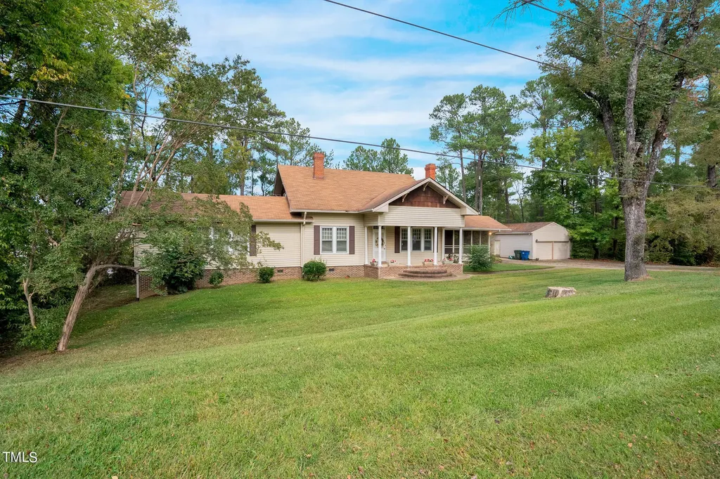 1521 Cross Link Road Raleigh NC 27610