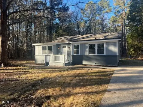 108 Seabreeze Road Hertford NC 27944