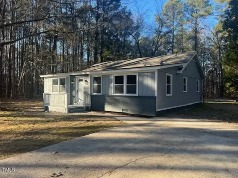 108 Seabreeze Road Hertford NC 27944