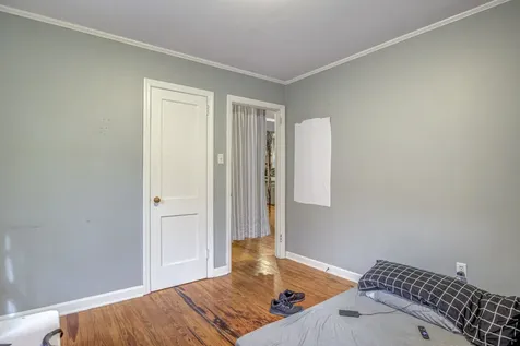 810 Brooklyn Street Raleigh NC 27605
