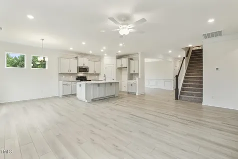 261 Kissington Way Benson NC 27504