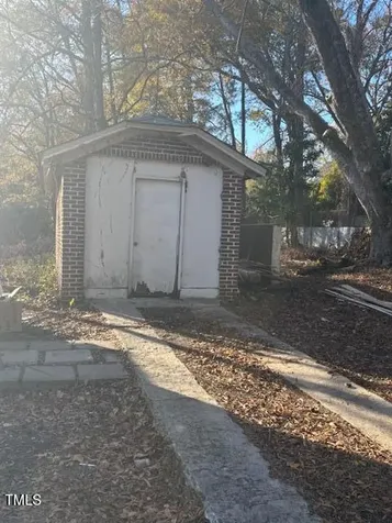 201 W Highland Avenue Kinston NC 28501