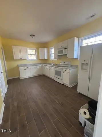 201 W Highland Avenue Kinston NC 28501