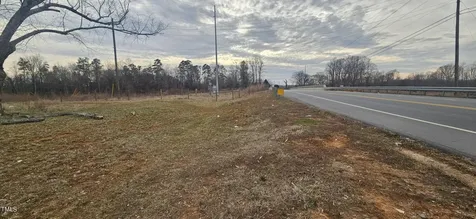 878 Old Hollow Road Winston-salem NC 27105