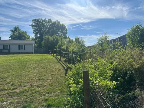 5061 Ozark Road Winston-salem NC 27105