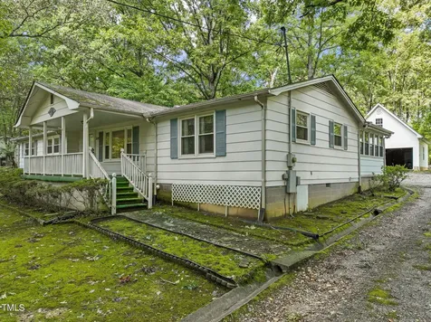 3015 Old Raleigh Road Apex NC 27502