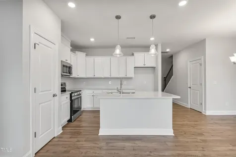 553 Eversden Drive Zebulon NC 27597