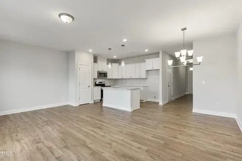 553 Eversden Drive Zebulon NC 27597