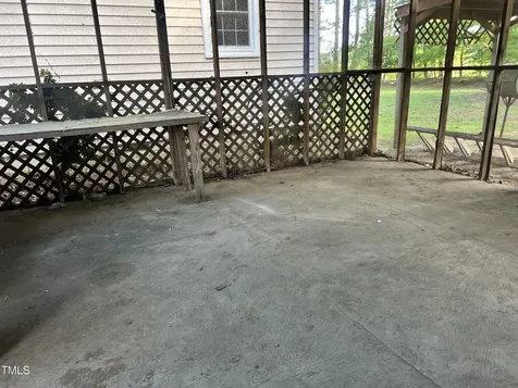 5141 Nc 56 Franklinton NC 27525