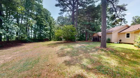 5141 Nc 56 Franklinton NC 27525