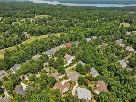 151 Swan Lake Chapel Hill NC 27517